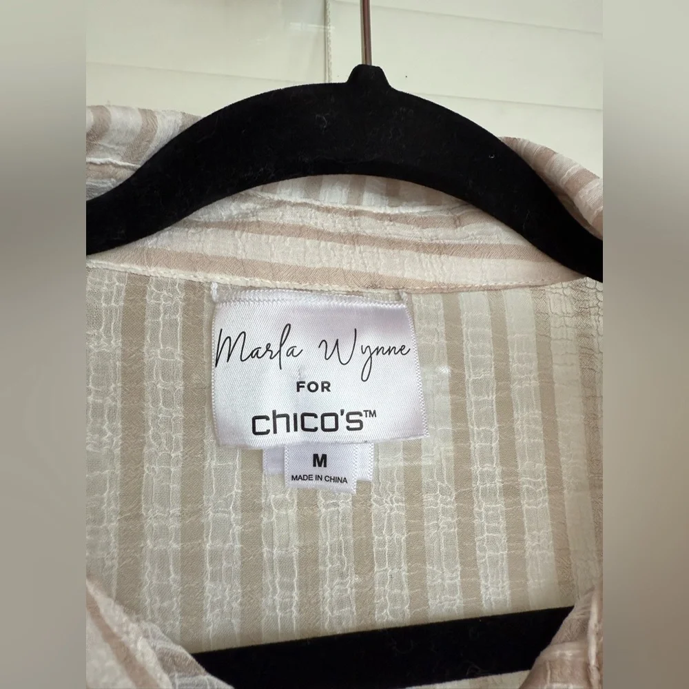 Marla Wynne for Chico’s Sheer Button Up Top Medium - Picture 3 of 10